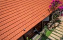 Nhà mái ngói bình yên giữa Tây Nguyên khiến báo ngoại “ngẩn ngơ“