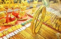 Giá vàng hôm nay 14/04: Tiếp tục “leo đỉnh“?