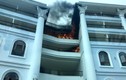 Khách sạn 5 sao ở Đà Lạt bất ngờ cháy dữ dội