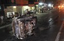 Xe tải bốc cháy ngùn ngụt sau tai nạn liên hoàn ở Nghệ An