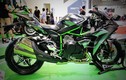 Môtô "khủng” Kawasaki Ninja H2 Carbon tiền tỷ tại VN