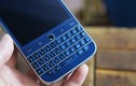 Cận cảnh BlackBerry Classic màu xanh cực độc ở Việt Nam