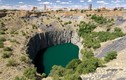 Khám phá 9 hố sâu đặc biệt nhất thế giới