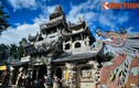 Khám phá ngôi chùa ve chai nổi tiếng ở Đà Lạt