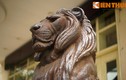 Lý lịch “sốc” của cặp sư tử bằng đồng trăm tuổi ở HN