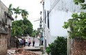 Hố tử thần "nuốt" ngôi nhà 2 tầng tại Hà Nội: Di dời 3 hộ dân