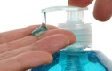 Nước rửa tay diệt khuẩn có sạch hiệu quả như xà phòng?