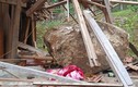 Quảng Nam: Tảng đá lớn lăn sập nhà dân sau tiếng nổ 