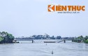 Đang trục vớt cầu Ghềnh trên sông Đồng Nai