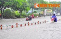 Đồng Nai: Mưa lớn “giải nhiệt”, đường phố Biên Hòa biến thành “sông”