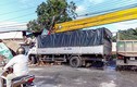Bình Dương: Xe tải lao vào nhà dân, một người nguy kịch