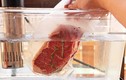  Sai lầm khi rã đông thịt khiến vi khuẩn tăng gấp 15 lần 