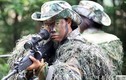 Nữ lính bắn tỉa Trung Quốc huấn luyện