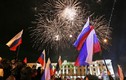 Crimea chính thức tuyên bố độc lập và đệ đơn sáp nhập vào Nga