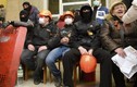 Người biểu tình Đông Ukraine đánh chiếm tòa nhà chính quyền