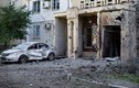 Tang thương dân Donetsk sống trong cảnh bom đạn