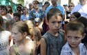 Bác sĩ Ukraine không chữa bệnh trẻ em vùng miền đông