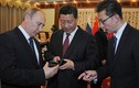 Tổng thống Putin tặng siêu điện thoại cho Chủ tịch Trung Quốc