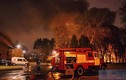 Nhà kho chứa máy bay ở Kiev chìm trong biển lửa