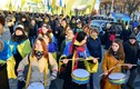 Xem lính tình nguyện Ukraine tưng bừng kỷ niệm phong trào Maidan