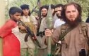 Phiến quân IS dùng súng chống tăng hành quyết tù binh