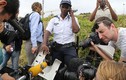 Tìm thấy nhiều mảnh vỡ nghi của MH370 trên đảo Reunion