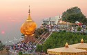 Lạ lùng tảng đá vàng linh thiêng ở Myanmar