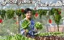 Cựu Thủ tướng Thái Lan Yingluck tươi tắn ở nông trang
