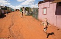 Đột nhập khu ổ chuột của người da trắng Nam Phi