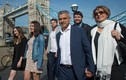 Ảnh: Dân chào đón thị trưởng Hồi giáo đầu tiên ở London
