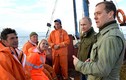 Chùm ảnh bộ đôi quyền lực Putin-Medvedev thăm đảo Lipno