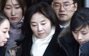 Bắt khẩn bộ trưởng Văn hóa Hàn Quốc vì “danh sách đen“