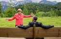 Liệu có ngày bà Merkel và ông Trump thân thiết được như thế này?