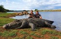 Phát hiện cá sấu khổng lồ 5,4 mét chết bí ẩn