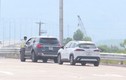 Cao tốc Vân Đồn-Móng Cái: Cảnh báo tình trạng dừng xe để chụp ảnh