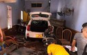 Hải Phòng: Hiện trường vụ taxi mất lái, đâm thẳng vào nhà dân