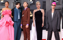Video: Những bộ đầm đẹp, độc trên thảm đỏ Grammy 2022