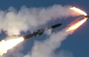 Khoảnh khắc tên lửa hành trình Nga phá hủy kho đạn dược của Ukraine
