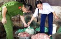 “Bắt quả tang” lò sản xuất mỡ bẩn ở Hà Nội