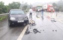 4 xe ô tô va chạm liên hoàn trên đường cao tốc Nội Bài - Lào Cai