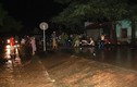 Thanh Hóa: Nước tràn đê sông Bưởi, cả thị trấn sơ tán trong đêm 