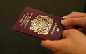 Hậu Brexit: Người dân Anh không thích hộ chiếu mới