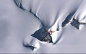 Phát hiện “kim tự tháp” ở Nam Cực: Nghi của người ngoài hành tinh? 