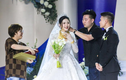 Choáng ngợp với màn khoe vàng hậu lê cưới của vợ Quang Hải