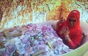 Nghệ thuật kinh doanh đáng nể của nữ đại gia Malaysia tắm trong tiền