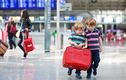 Vì sao không nên đưa trẻ đi du lịch khi còn quá nhỏ?