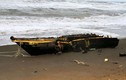 Hình ảnh "tàu ma" Triều Tiên dạt vào Nhật