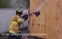 Video: Xem súng nước bắn xuyên thủng thép và bê tông như bùn
