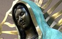 Lạ lùng bức tượng Đức mẹ đồng trinh 'nhỏ lệ' tỏa hương như hoa hồng