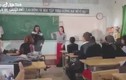 Video: Cô giáo thực tập nhảy cực chất trong lớp học gây sốt